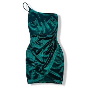 Windsor Lennox Formal One-Shoulder Satin Mini Dress in Hunter